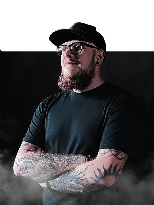 Helmo: guitarist of charon's decay
